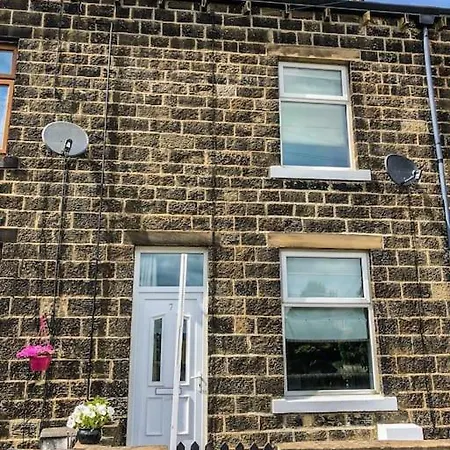 Holiday home Riverside Retreat Sleeps 7 *