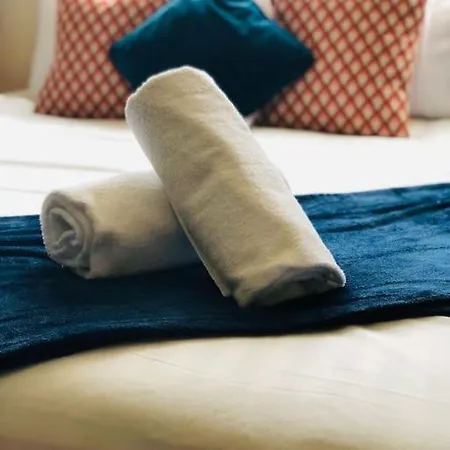 Riverside Retreat Sleeps 7 Cononley