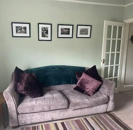 Riverside Retreat Sleeps 7 بيت للعطل Cononley