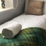 펜션 Riverside Retreat Sleeps 7 *