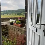 Riverside Retreat Sleeps 7